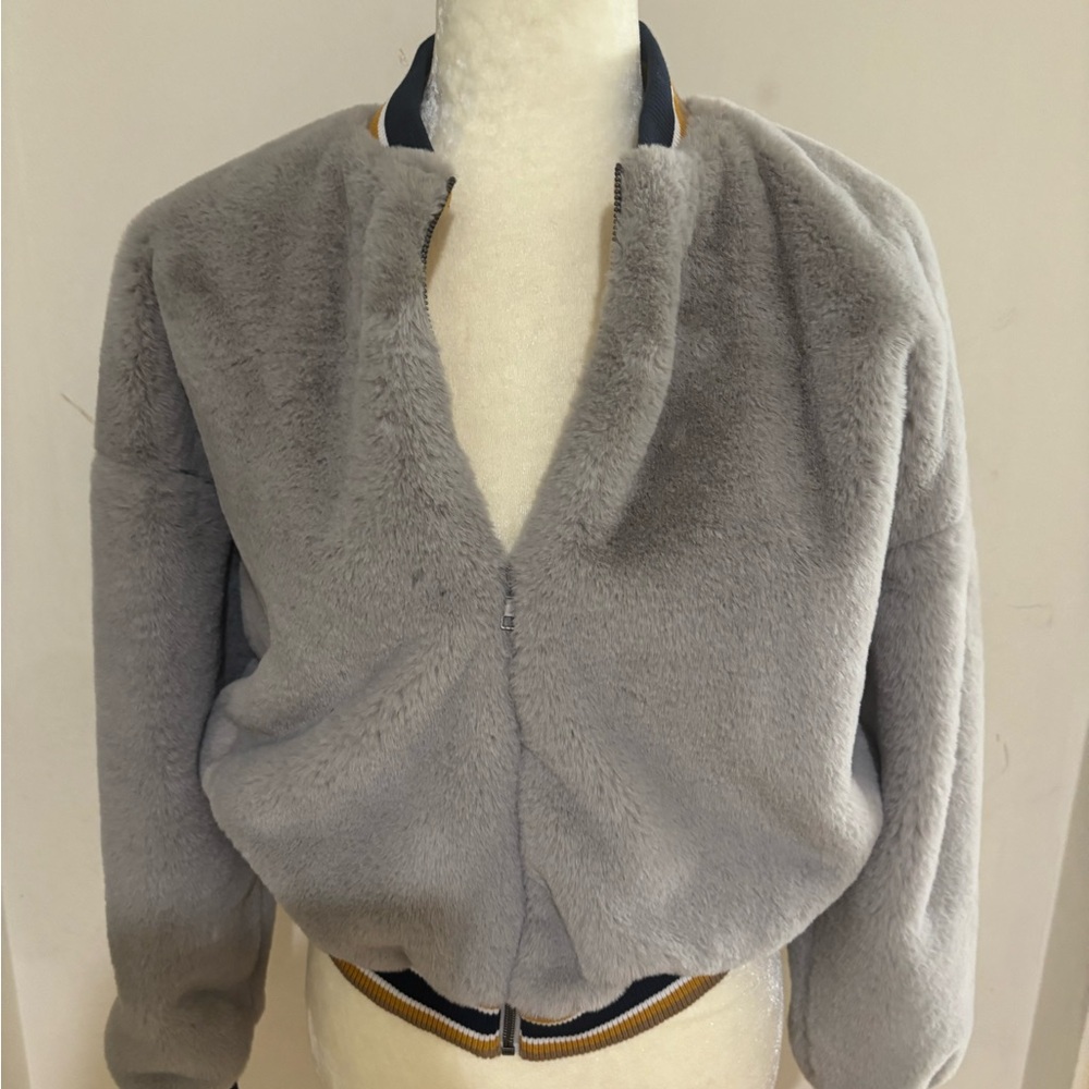 New- Cotton On Gray Teddy Jacket with Striped Trim